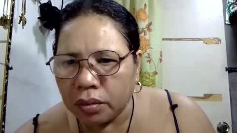 hottycrissy4u online show from June 1, 2026, 10:50 am