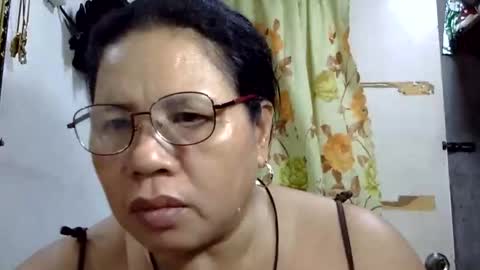 hottycrissy4u online show from June 8, 2026, 3:51 am