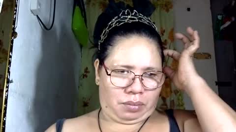 hottycrissy4u online show from June 23, 2026, 5:27 am