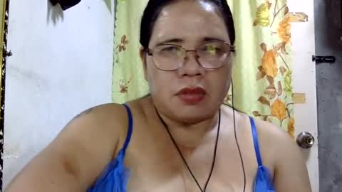 hottycrissy4u online show from July 1, 2026, 4:29 pm