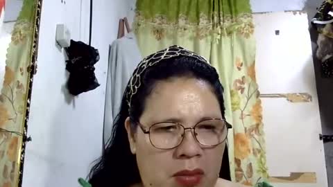 hottycrissy4u online show from July 26, 2026, 2:46 pm
