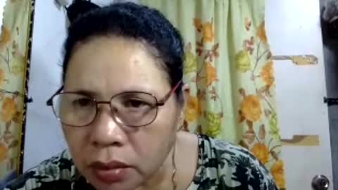 hottycrissy4u online show from July 27, 2026, 5:58 am