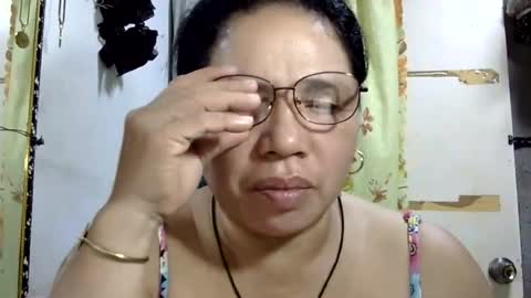 hottycrissy4u online show from July 29, 2026, 5:05 am