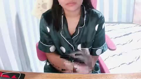 hottypinay300716 online show from June 3, 2026, 8:14 pm