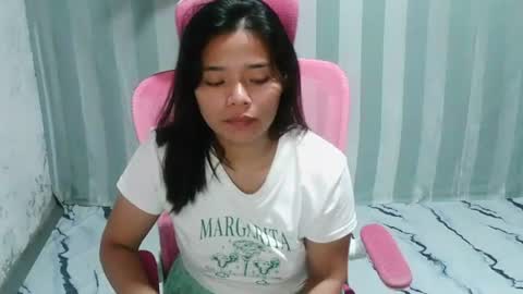 hottypinay300716 online show from June 19, 2026, 2:54 pm