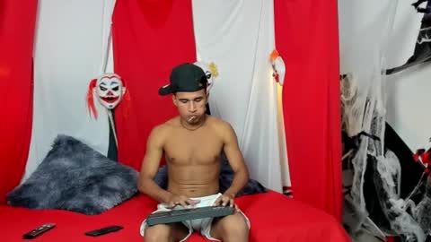 Snapshot of hotvain_cum23 chatting on October 14, 2025, 7:58 pm hotvain_cum23 online show from October 14, 2025, 7:58 pm