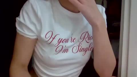 Hotwixx online show from January 4, 2025, 7:02 pm