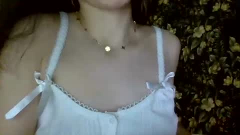 Hotwixx online show from February 20, 2025, 6:35 pm