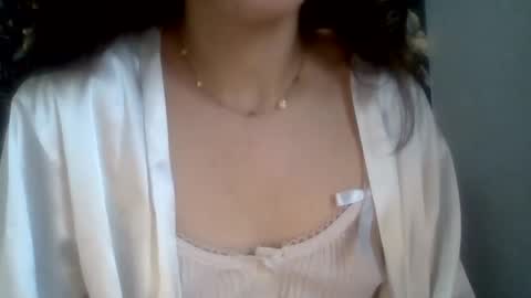 Hotwixx online show from March 7, 2025, 9:18 am