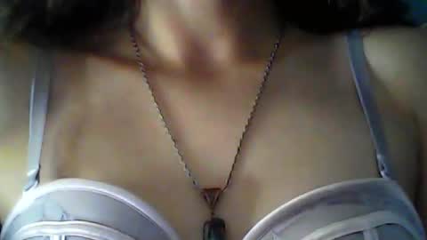 Hotwixx online show from December 5, 2025, 5:20 pm