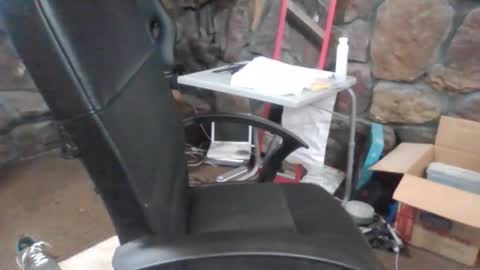 Snapshot of houstonbored chatting on December 15, 2025, 12:37 am houstonbored online show from December 15, 2025, 12:37 am