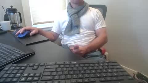 hoverday online show from November 26, 2025, 2:07 pm