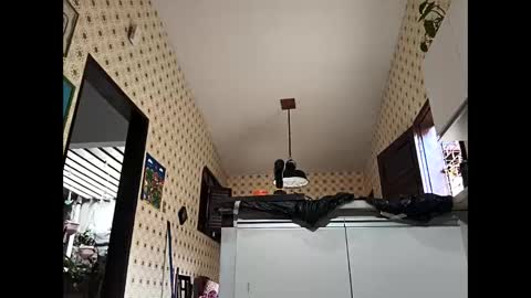 howarudoing online show from January 6, 2026, 2:43 pm