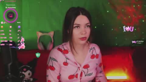 Mia online show from September 21, 2025, 5:03 pm