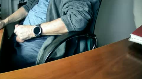 Peter online show from February 25, 2025, 8:51 pm