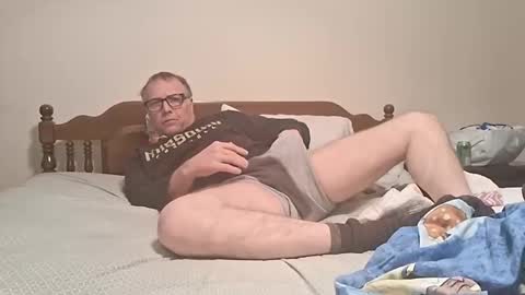 Hpycpl4eva online show from November 9, 2025, 4:05 pm