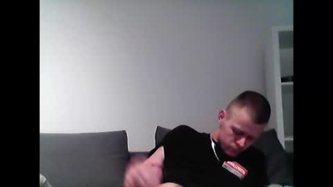 Snapshot of hubikush22 chatting on December 10, 2024, 4:27 pm hubikush22 online show from December 10, 2024, 4:27 pm