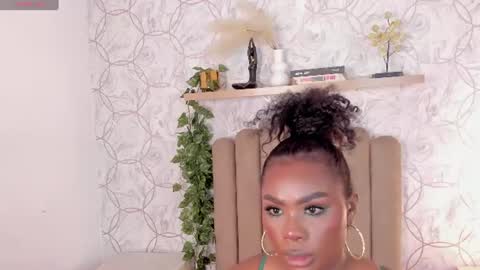  huge boobs ebony  online show from June 18, 2026, 7:18 pm