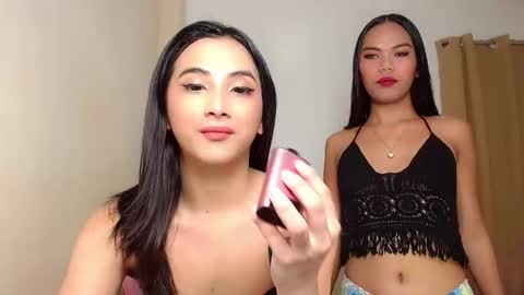 Snapshot of hugeasiancockandrea chatting on December 1, 2024, 5:35 pm drea online show from December 1, 2024, 5:35 pm