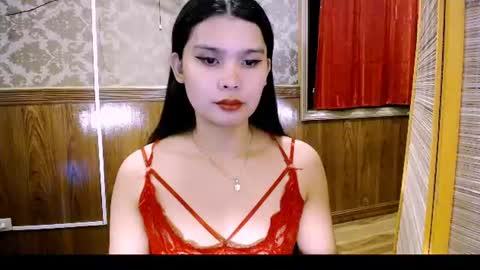 Snapshot of hugecock_belle chatting on July 24, 2026, 4:05 pm BELLE online show from July 24, 2026, 4:05 pm