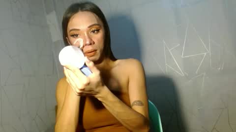 Cara online show from June 6, 2026, 10:14 pm