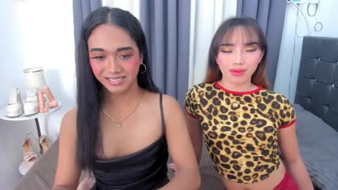 hugecock_pretty123 online show from May 19, 2026, 9:32 pm