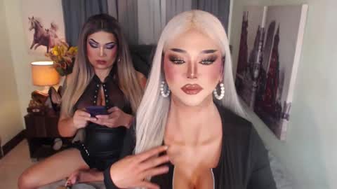 Snapshot of hugecockchristine chatting on January 9, 2025, 12:03 am Christine online show from January 9, 2025, 12:03 am