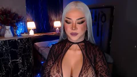 Snapshot of hugecockchristine chatting on September 9, 2025, 9:14 pm Christine online show from September 9, 2025, 9:14 pm