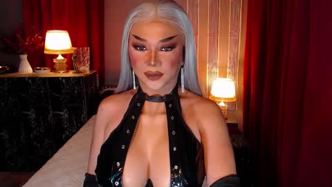 Snapshot of hugecockchristine chatting on September 28, 2025, 4:23 pm Christine online show from September 28, 2025, 4:23 pm