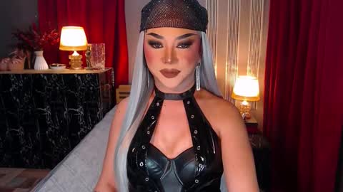 Snapshot of hugecockchristine chatting on September 30, 2025, 3:06 pm Christine online show from September 30, 2025, 3:06 pm