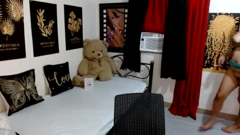 hugecockgoddessx online show from July 9, 2026, 7:23 am