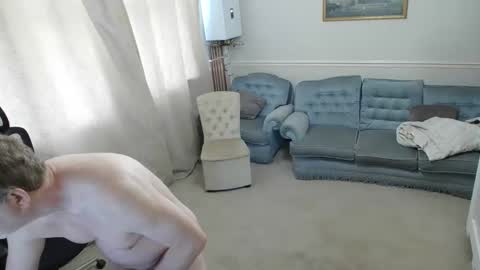 hugedick1965 online show from April 19, 2026, 12:59 pm