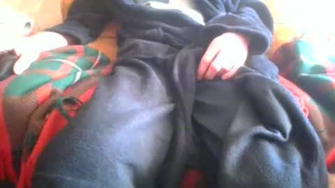 Snapshot of hugenob4u chatting on November 23, 2025, 12:16 pm hugenob4u online show from November 23, 2025, 12:16 pm