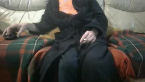 Snapshot of hugenob4u chatting on February 15, 2026, 3:53 pm hugenob4u online show from February 15, 2026, 3:53 pm