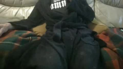 Snapshot of hugenob4u chatting on March 29, 2026, 10:48 am hugenob4u online show from March 29, 2026, 10:48 am