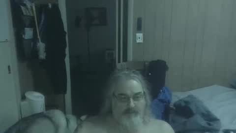 lonely huggy bear online show from February 20, 2026, 4:29 pm