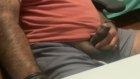 Snapshot of hugo_bulls chatting on April 26, 2026, 9:51 am HunkyLover online show from April 26, 2026, 9:51 am