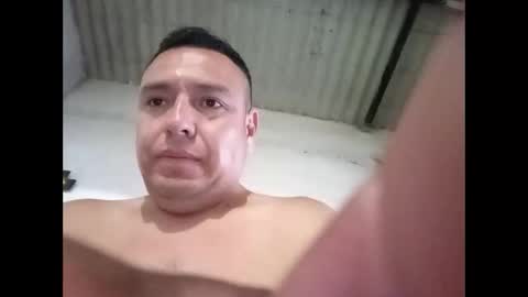 hugopaqui57 online show from January 8, 2026, 11:51 pm