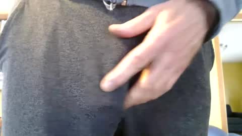 Big uncut cock dripping online show from June 29, 2026, 5:46 pm