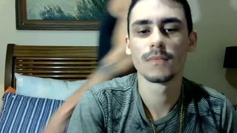 Snapshot of hungcaique chatting on May 31, 2026, 1:58 am hungcaique online show from May 31, 2026, 1:58 am