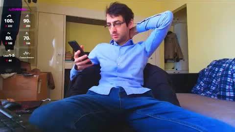 Snapshot of hungeddy chatting on February 5, 2026, 8:41 am Eddy online show from February 5, 2026, 8:41 am