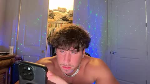 Snapshot of hungkingg22 chatting on March 30, 2026, 10:11 pm hungkingg22 online show from March 30, 2026, 10:11 pm