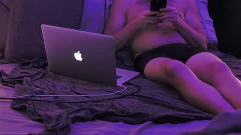 Snapshot of hungm4fun101 chatting on March 22, 2026, 11:52 pm hungm4fun101 online show from March 22, 2026, 11:52 pm