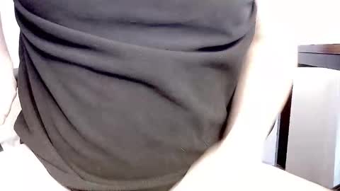 hungnuncutboy online show from February 24, 2025, 2:15 pm