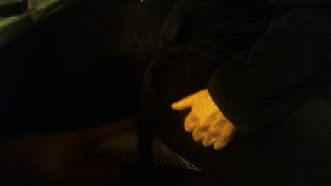 hungryluver online show from October 11, 2025, 1:31 pm