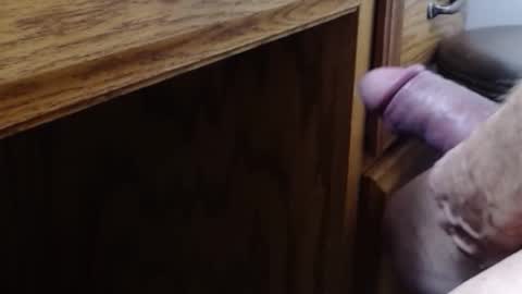 hungsofine online show from January 9, 2026, 7:04 pm