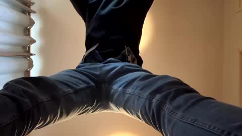 HungTeaseX online show from April 28, 2026, 6:02 pm