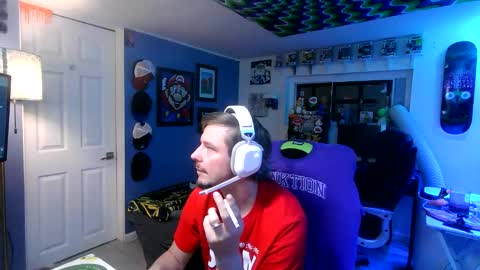 hungtxcock92 online show from December 21, 2025, 1:51 pm