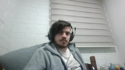 Snapshot of hungweeb chatting on May 26, 2026, 3:57 am Rod online show from May 26, 2026, 3:57 am