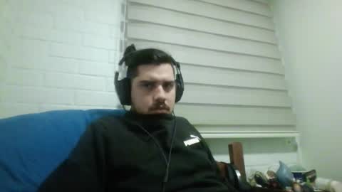 Snapshot of hungweeb chatting on May 28, 2026, 1:58 am Rod online show from May 28, 2026, 1:58 am